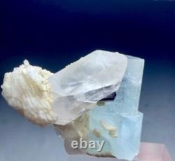 237 CT Beautiful Aquamarine Crystal Mica From Pakistan
