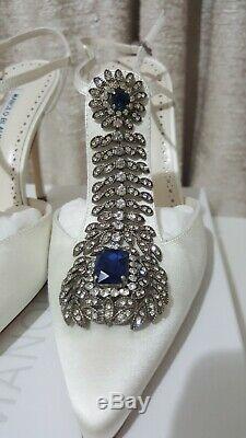 Brand new in BOX Manolo Blahnik Jamala white satin crystal pumps heels RRP$2295