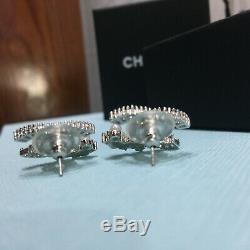 NIB CHANEL Crystal CC Logo Stud pierced Pearl Earrings